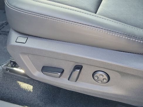 Used 2025 Nissan Murano Platinum w/ Cargo Package AWD/4WD image 19