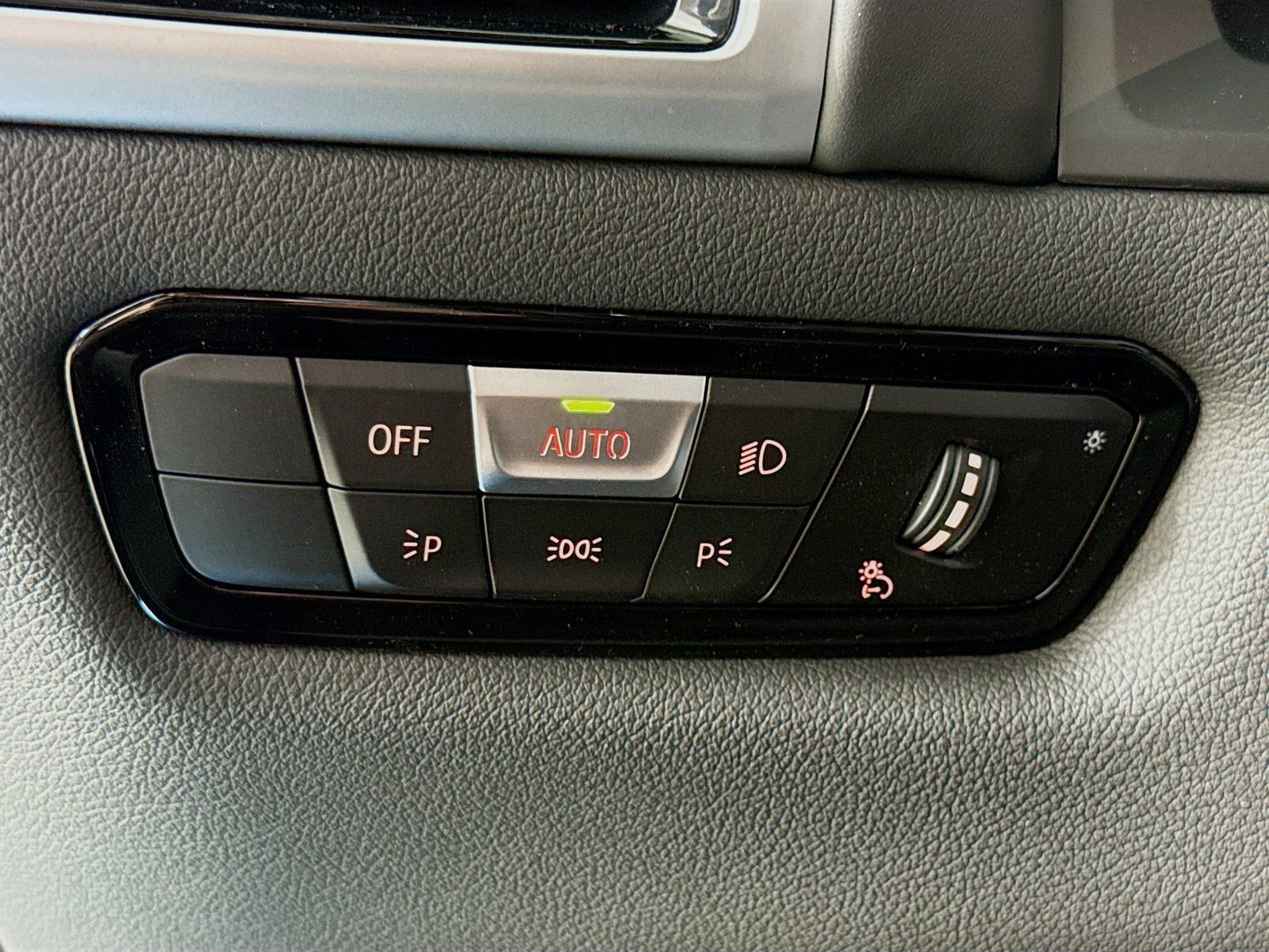 Used 2026 BMW 840i RWD image 10