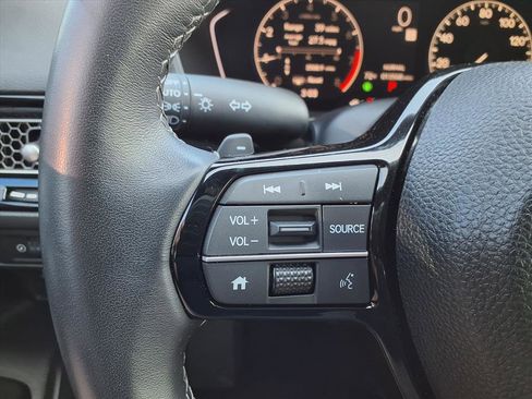 Used 2025 Honda Civic Sport image 12