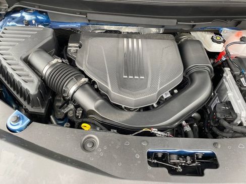 Certified 2025 Buick Enclave Avenir w/ LPO, Floor Liner Package FWD image 21