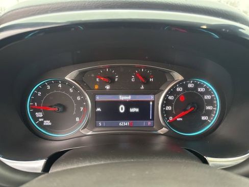 Used 2023 Chevrolet Traverse LT w/ LPO, Floor Liner Package image 23