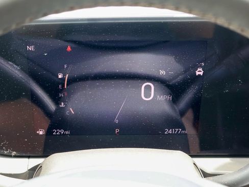 Used 2024 Buick Envista Avenir FWD image 11