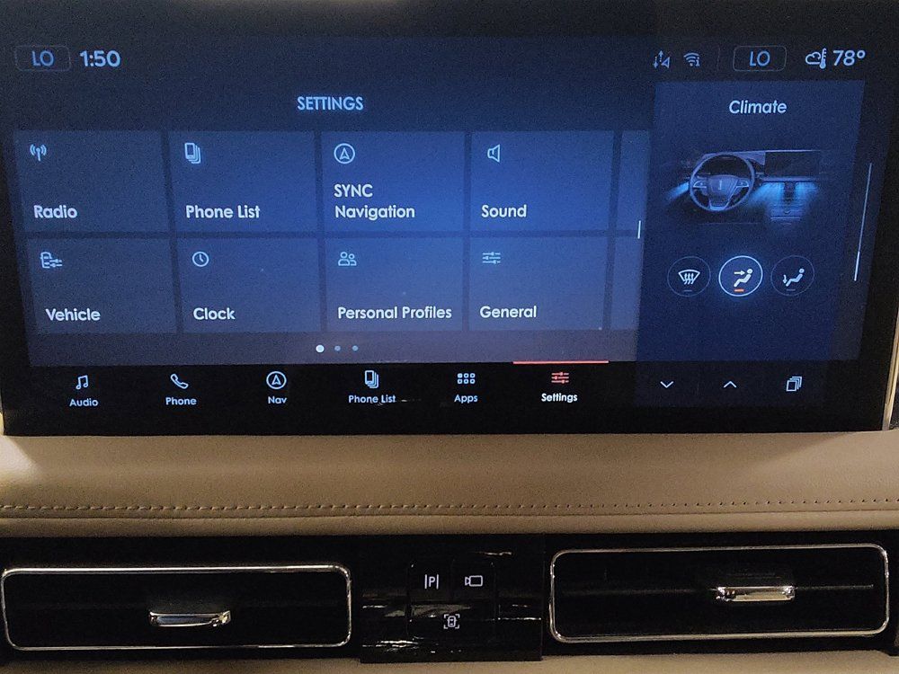 Used 2021 Lincoln Nautilus FWD w/ Equipment Group 101A image 25
