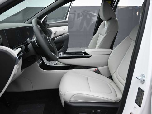 New 2026 Hyundai Tucson Limited image 14