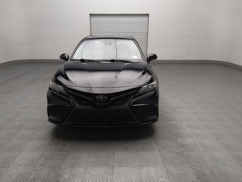 Used 2022 Toyota Camry SE w/ Convenience Package FWD image 15