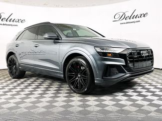Used 2021 Audi Q8 Premium Plus w/ Premium Plus Package AWD/4WD video 1