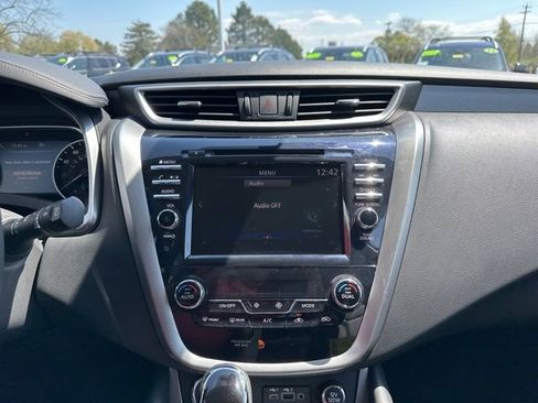Certified 2023 Nissan Murano SV w/ SV Midnight Edition Package AWD/4WD image 23