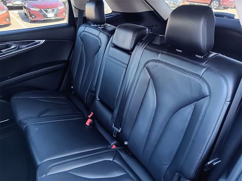 Used 2023 Lincoln Nautilus Reserve w/ Equipment Group 201A image 28