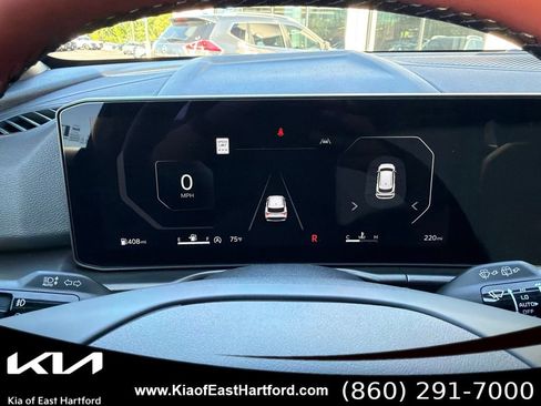 New 2026 Kia Sportage SX AWD/4WD image 32