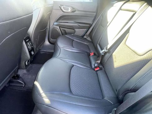 New 2026 Jeep Compass Latitude image 5