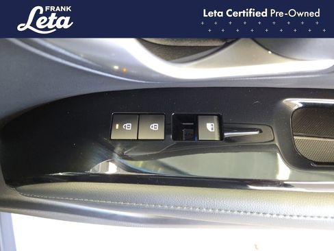 Used 2025 Hyundai Tucson Limited FWD image 23