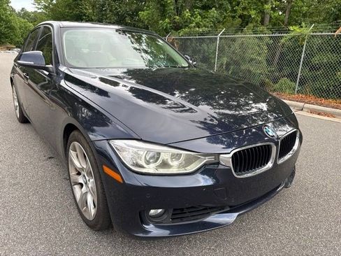 Used 2013 BMW 335i Sedan RWD image 3