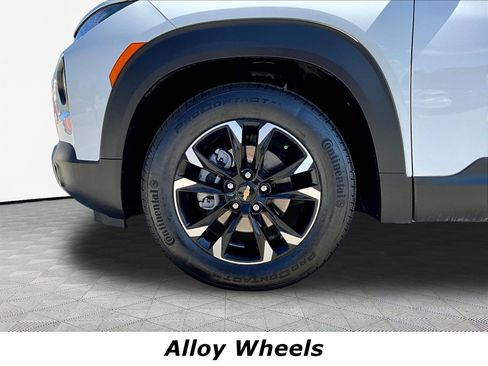 Used 2023 Chevrolet TrailBlazer LT w/ Convenience Package FWD image 33
