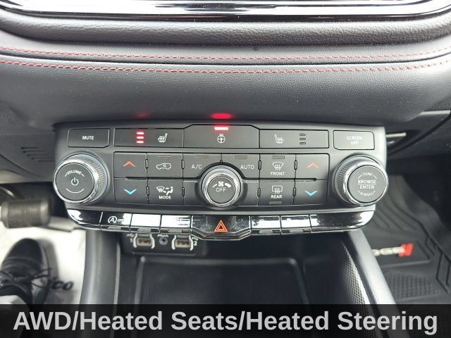 Used 2023 Dodge Durango GT AWD/4WD image 15