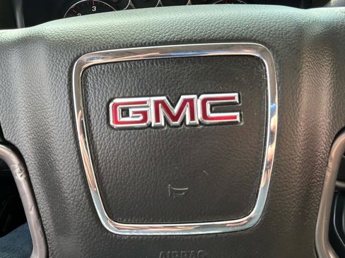 Used 2016 GMC Sierra 1500 SLT w/ All-Terrain Package AWD/4WD image 19