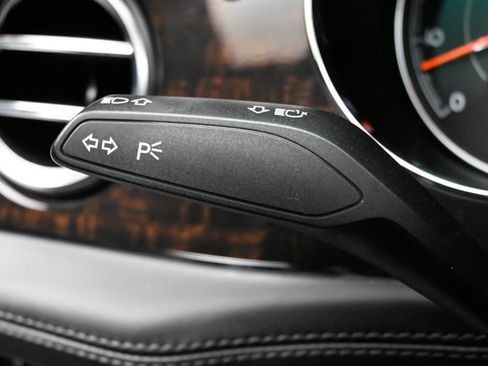 Used 2019 Bentley Bentayga AWD/4WD image 73