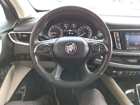 Used 2020 Buick Enclave Essence FWD image 56