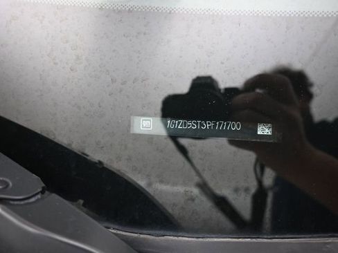 Used 2023 Chevrolet Malibu LT FWD image 16