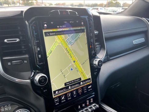 Used 2021 RAM 1500 Laramie image 35