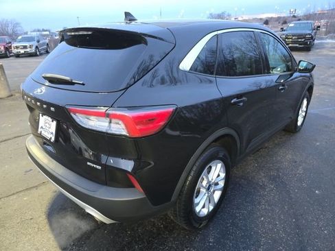 Used 2021 Ford Escape SE image 10