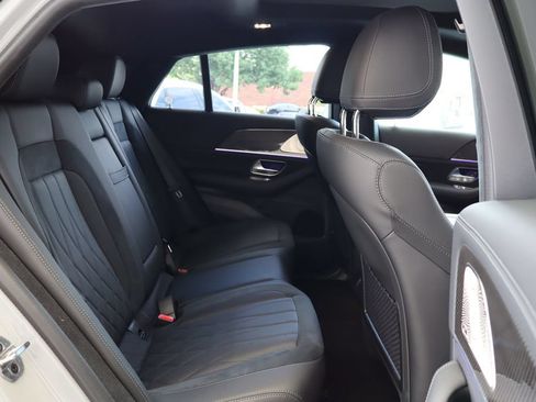 Used 2025 Mercedes-Benz GLE 63 AMG S image 10