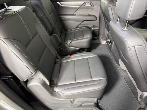 New 2025 GMC Acadia Elevation w/ Elevation Premium Package image 28