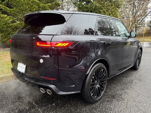 Used 2025 Land Rover Range Rover Sport SV Edition Two image 6
