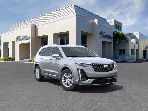 New 2025 Cadillac XT6 Luxury image 1