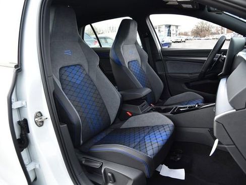 New 2026 Volkswagen Golf w/ Euro Style Package image 20