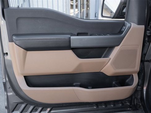 Used 2023 Ford F150 XLT image 41