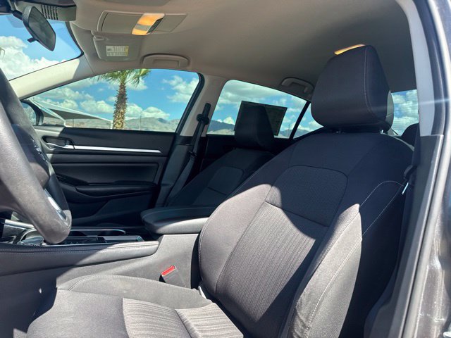 Used 2023 Nissan Altima 2.5 SV FWD image 19