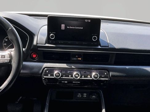 Used 2025 Honda Pilot Sport image 7