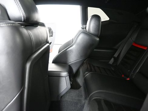 Used 2010 Dodge Challenger SRT8 image 17