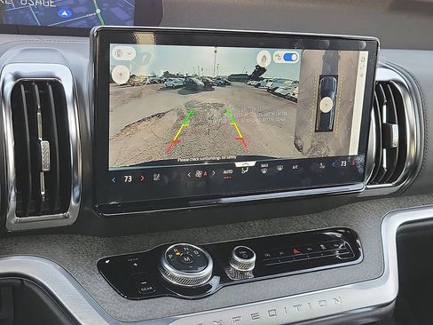 New 2026 Ford Expedition Tremor image 17