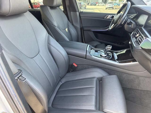 Used 2019 BMW X5 xDrive40i w/ Convenience Package AWD/4WD image 26