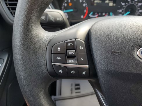 Used 2022 Ford Escape SE w/ SE Sport Appearance Package image 23