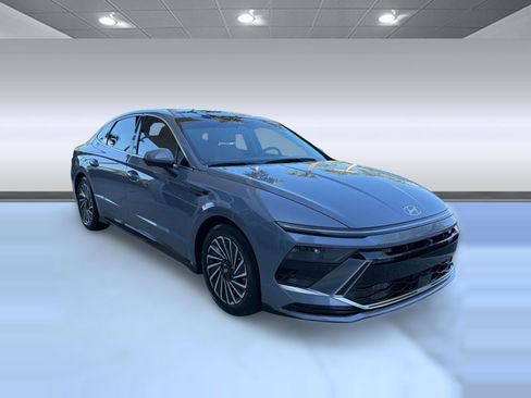 Used 2024 Hyundai Sonata Limited FWD image 7