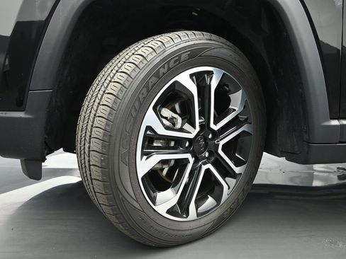 Certified 2022 Jeep Compass Limited image 20