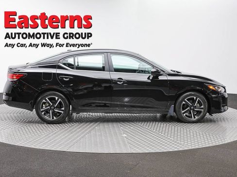 Used 2024 Nissan Sentra SV FWD image 4