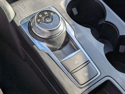 New 2026 Ford Escape SE image 18