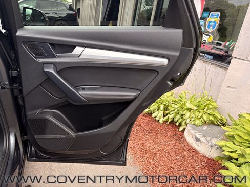 Used 2023 Audi Q5 2.0T Premium Plus w/ Premium Plus Package AWD/4WD image 39