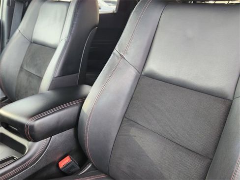 Used 2022 Dodge Durango R/T w/ Tow 'N Go Package image 8