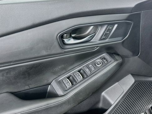 Used 2023 Honda Accord Sport image 15