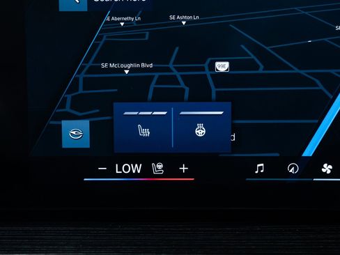 Used 2024 BMW X6 M Competition image 14