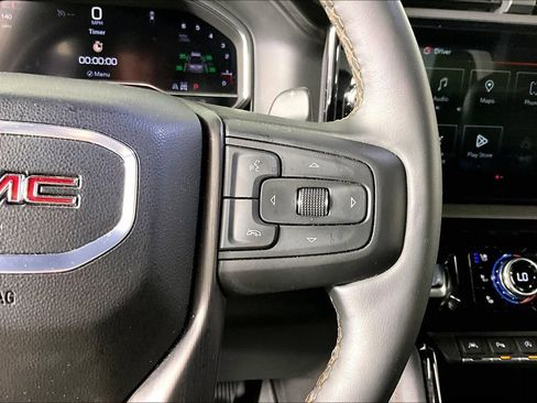 Used 2025 GMC Sierra 1500 AT4 w/ AT4 Premium Package AWD/4WD image 10