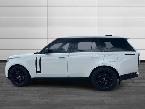 Certified 2025 Land Rover Range Rover SE AWD/4WD image 2