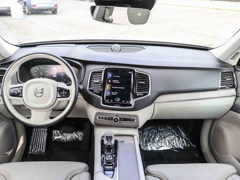 Used 2020 Volvo XC90 T8 Inscription w/ Protection Package Premier image 13