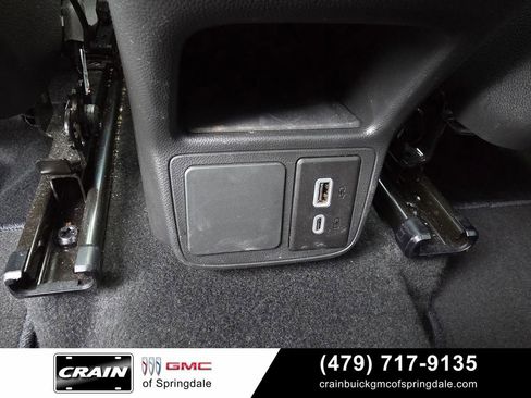 Used 2025 Buick Encore GX Preferred AWD/4WD image 24