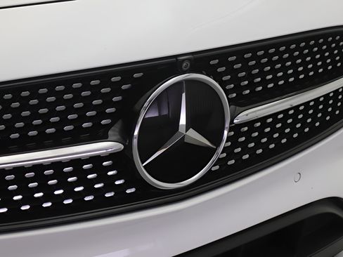 Used 2022 Mercedes-Benz E 350 Sedan image 26