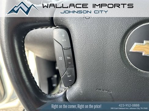 Used 2014 Chevrolet Impala LT w/ LT Sunroof Package image 31